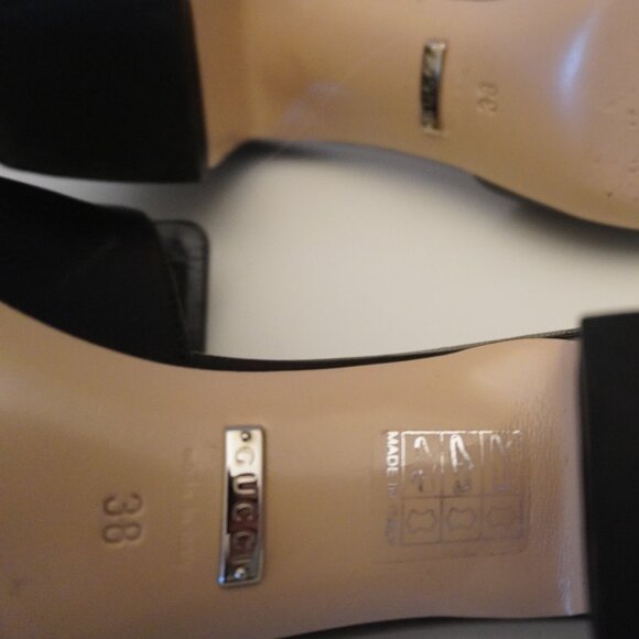 Gucci Madelyn Mules Crystal Logo Black Leather Size 38 8 - Picture 7 of 7